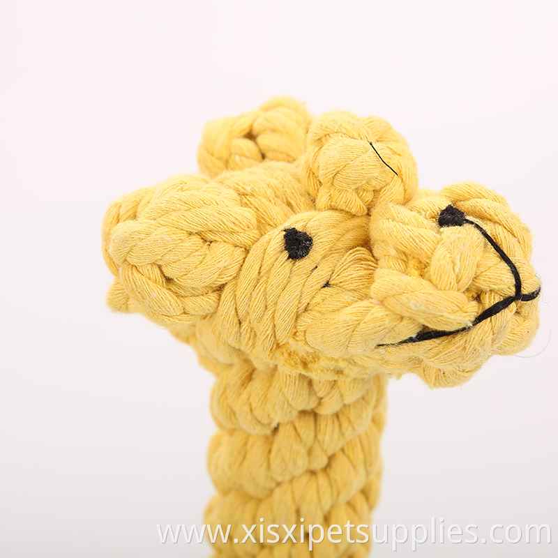 Wholesale giraffe shape handmade rope dog toy